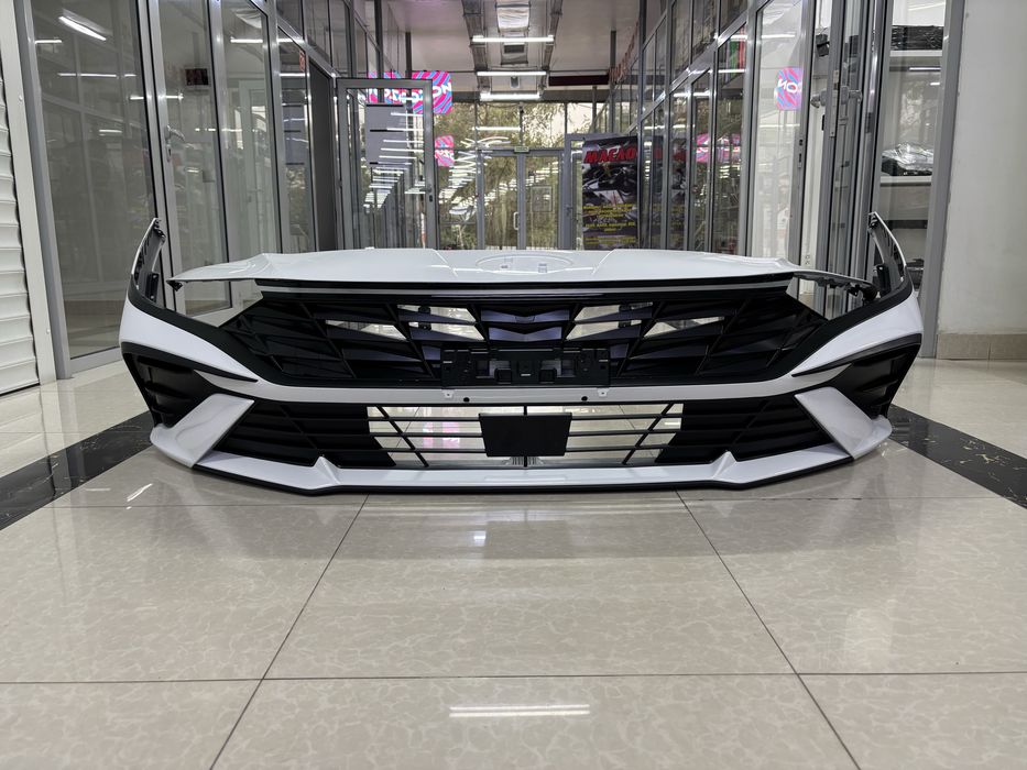 HYUNDAI ELANTRA Оригинал бампер