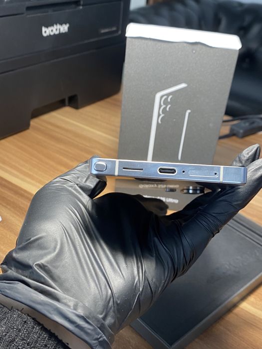 Samsung Galaxy S25 Ultra • 256 GB • Titanium Silver/ Cod Produs: 7861