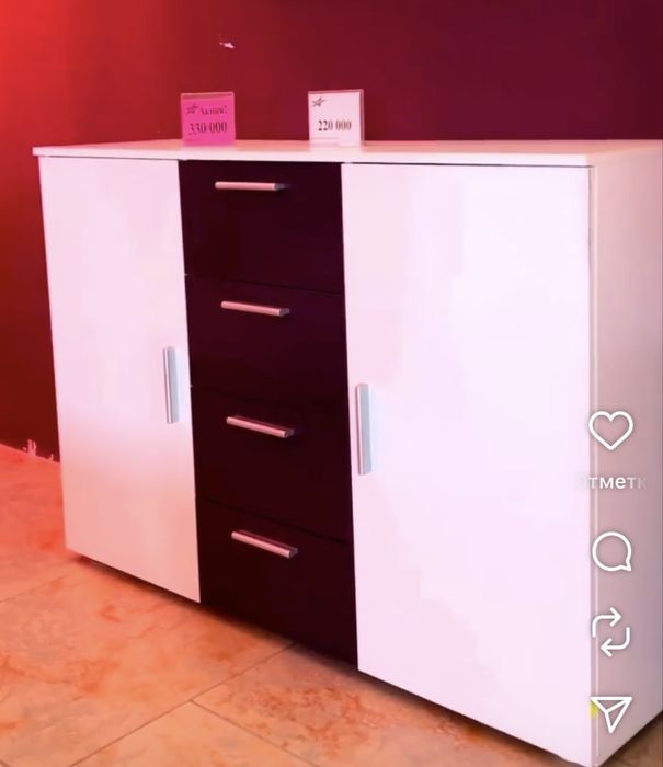 Продам спальный гарнитур