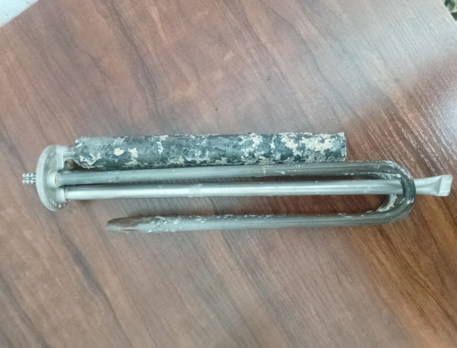 Продаётся ТЭН от аристона Royal