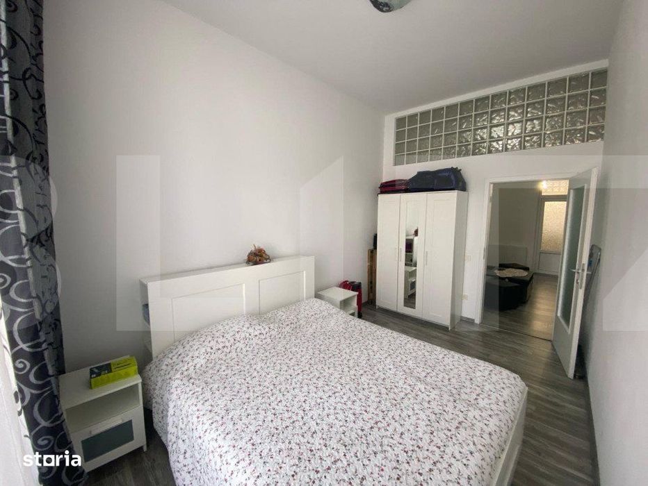 Apartament de 3 camere, decomandat, 74 mp, zona Piata Unirii