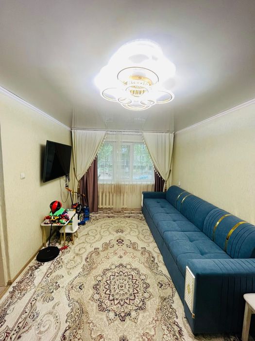 Продам 3 ком квартиру в районе Каравана