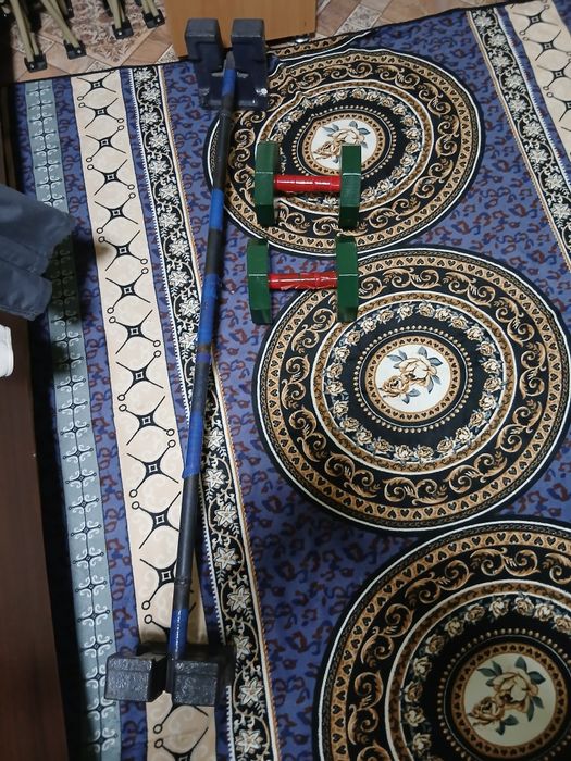 Продам гантели по 15-кг и штанга 25-кг цена 40-тыс тнг