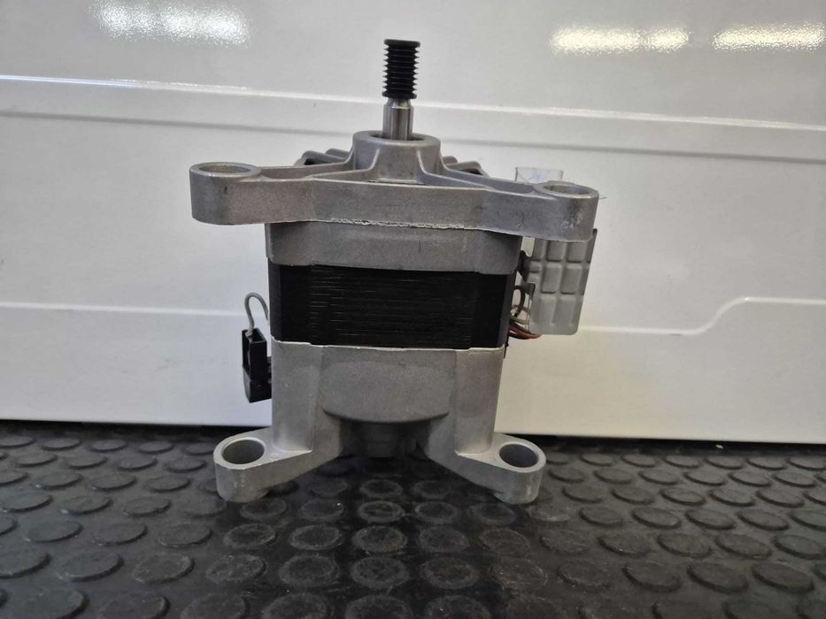 Motor 7 pini masina de spalat Arctic Beko Tonlon DUM66-39 2841290100, produs Nou , compatibilitate extinsa