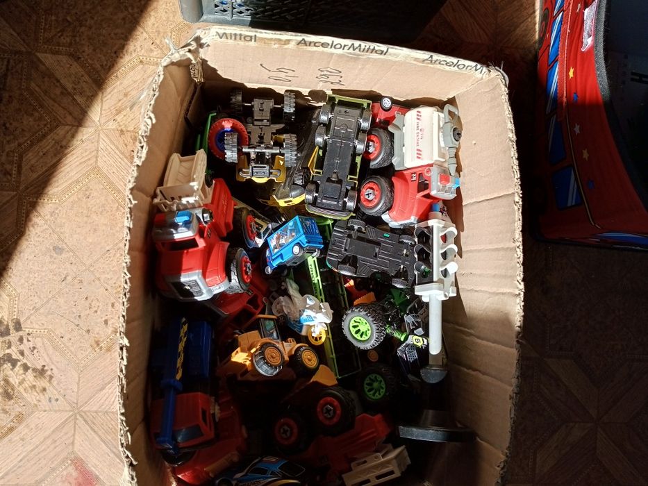 Детские игрушки.