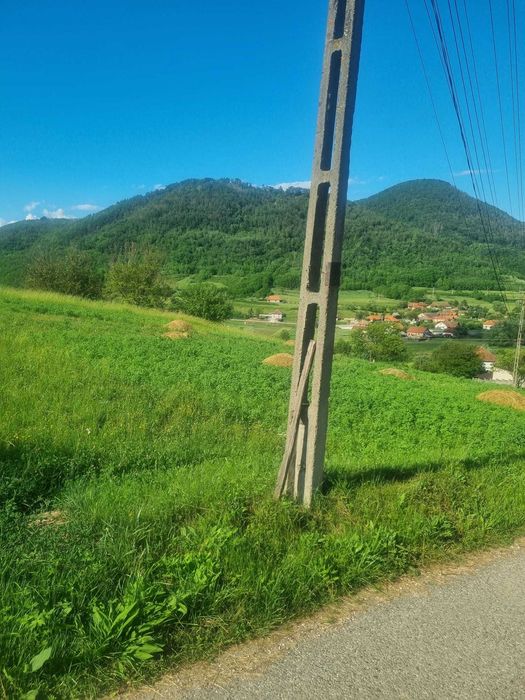 Vand teren intraviland 4820 mp Luncoiu de Jos