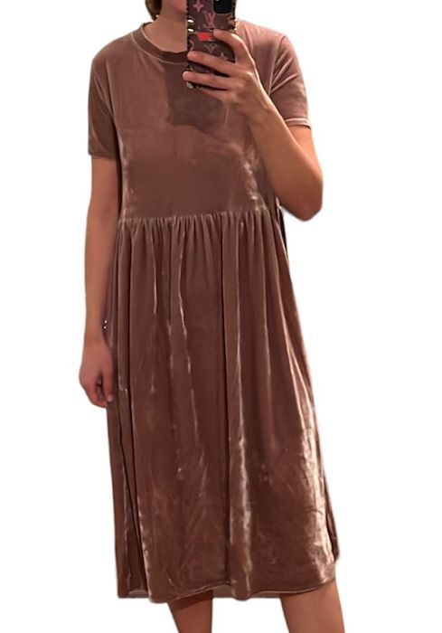 Продам платья 44 размер