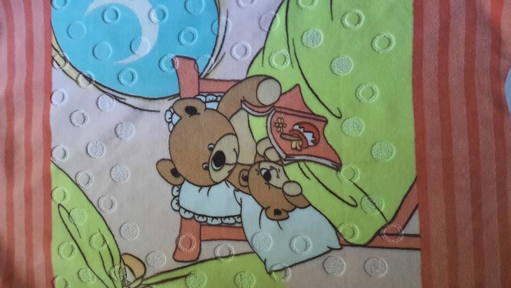 Плед плотный,тёплый. Детский