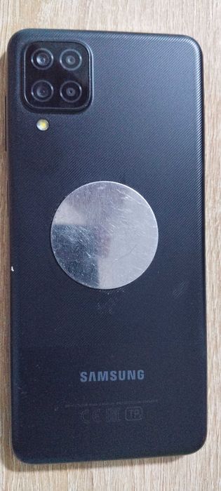 Продам телефон Samsung A12 32гб