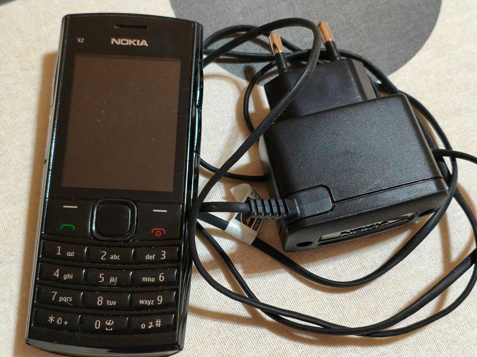 telefon Nokia X2