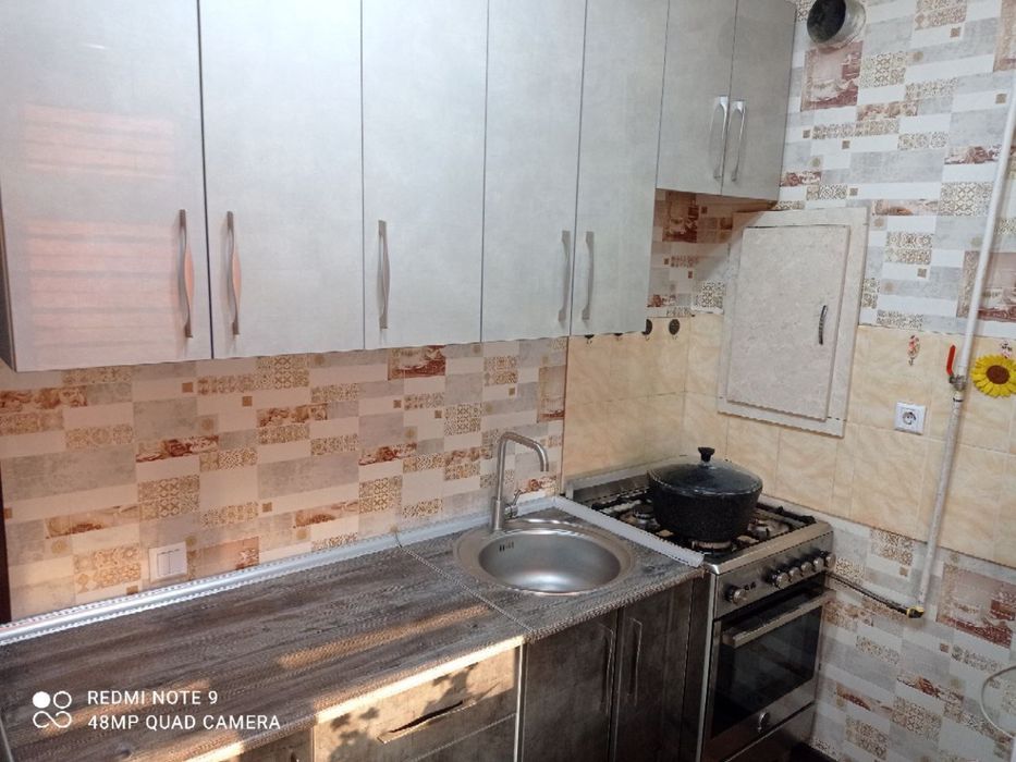 Dom sotiladi 3 xonalik 78