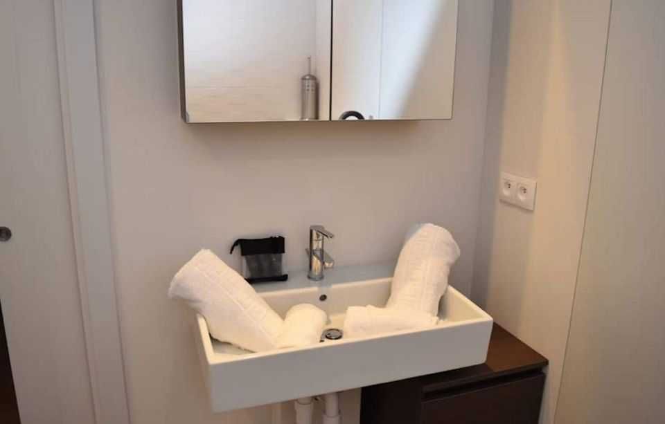 Продава се Тристаен апартамент в София, Дианабад - 110 кв.м за 1773 €/кв.м - Снимка #8