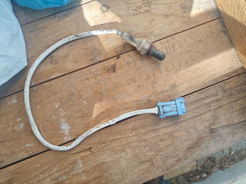 стартер,бобина,шайба,клапан вариятор Peugeot citroen 1.4 16v kfu et3j4