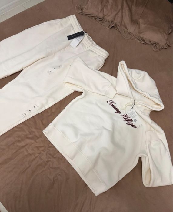 Trening Tommy hilfiger
