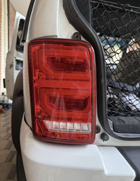 Нива задние фонари W221