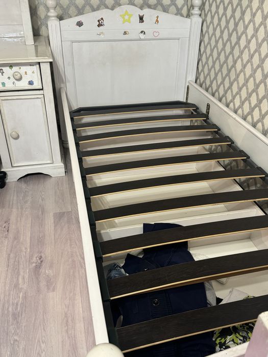 Продам детскую мебель