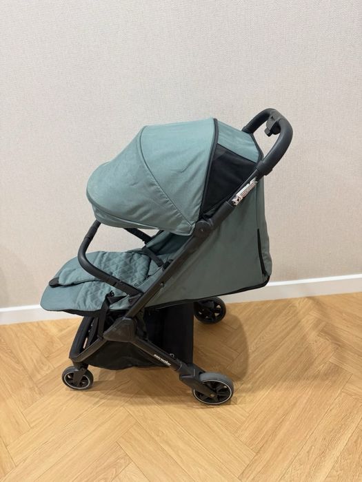 Продам коляска easy walker jackey