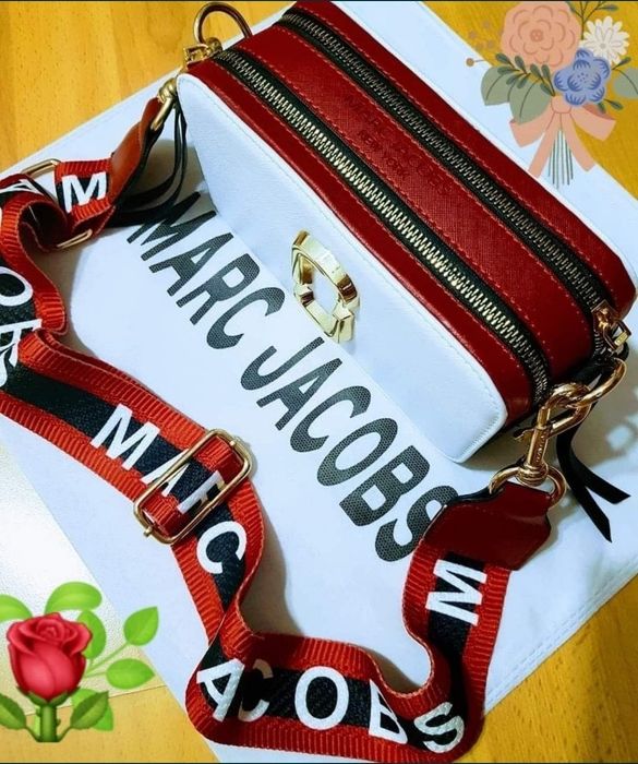 Geanta damă M Jacobs/model crossbody, saculet, etichetă