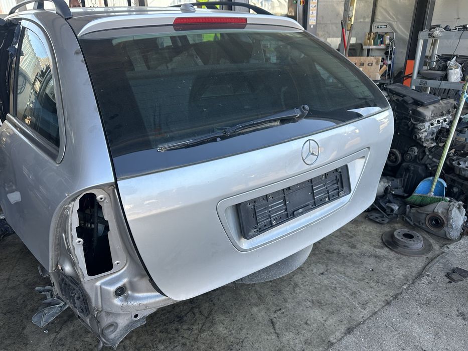 Врата багажник за Мерцедес w203 C classe комби!