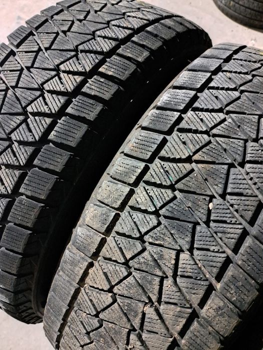 4 anvelope iarnă 225 65 r17 Bridgestone