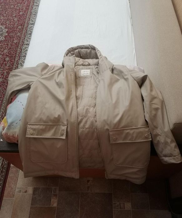 Продаются детские куртки для девочек 9-13 лет