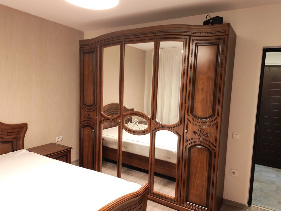 Apartament -Fac. de Medicină, bloc nou.