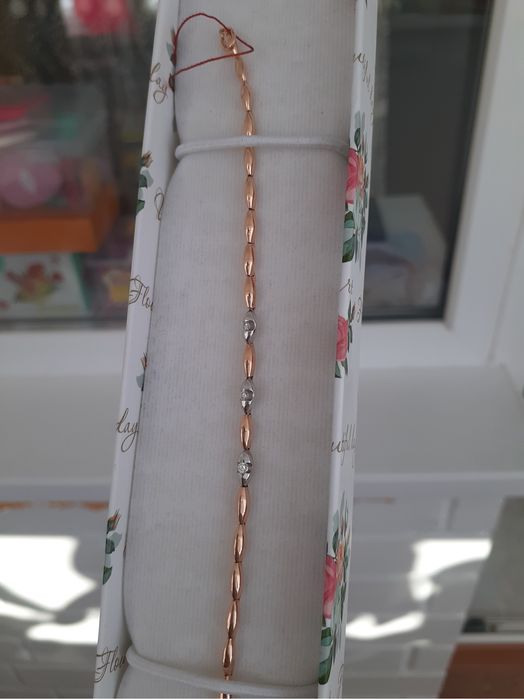 Золотой браслет с бриллиантами