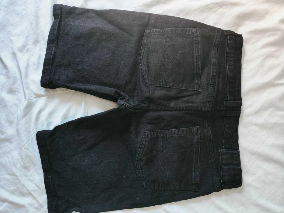 Pantaloni scurți barbati