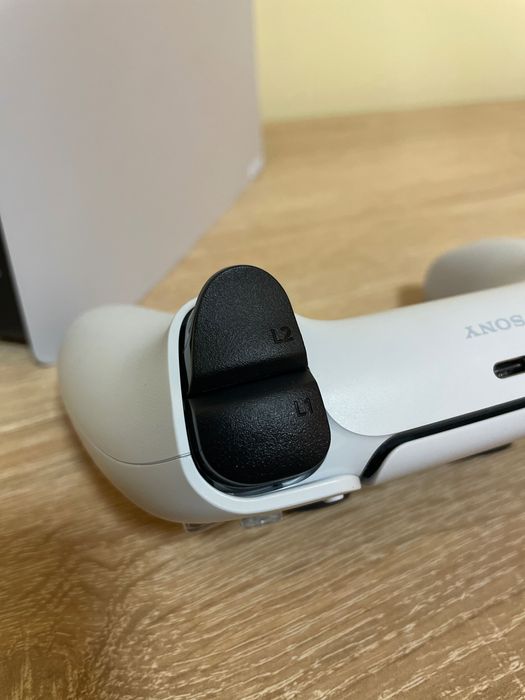 PLAYSTATION 5 SLIM - чисто нов джойстик
