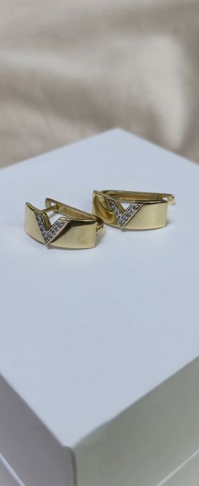 Серьги золотые за грамм по 43000