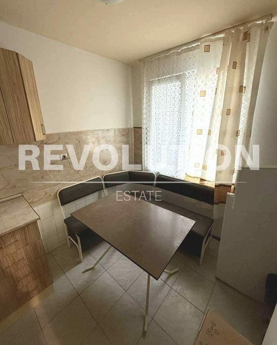 Дава се под наем Етаж от къща в Варна, Трошево - 80 кв.м за 375 € - Снимка #3