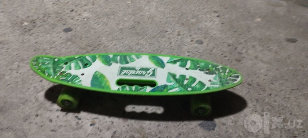 Snoubord sotiladi
