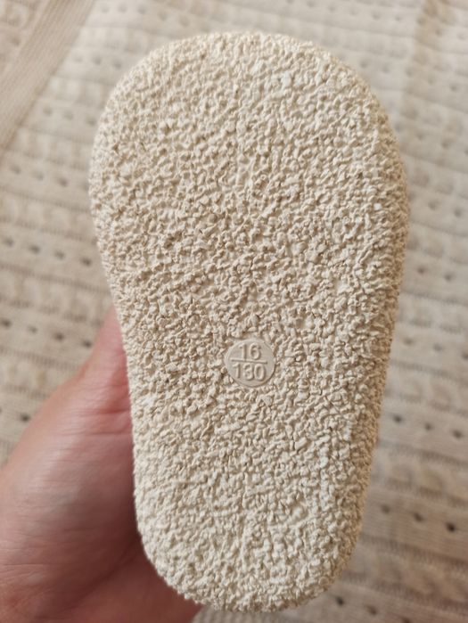 Детская обувь для малышей