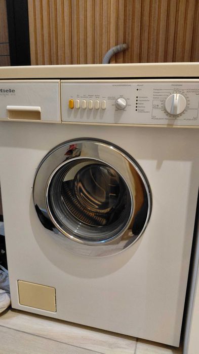 Пералня Miele W 713 за части