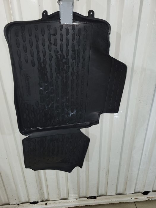 продам коврики резиновые