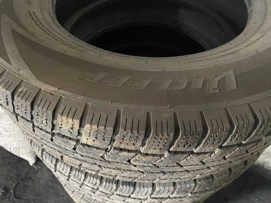 Продаю шины б/у 205/16