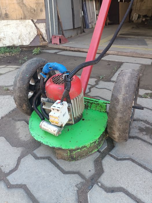 Продам касилку б/у