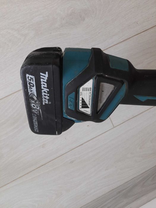 Makita DGA511Z ъглошлайф