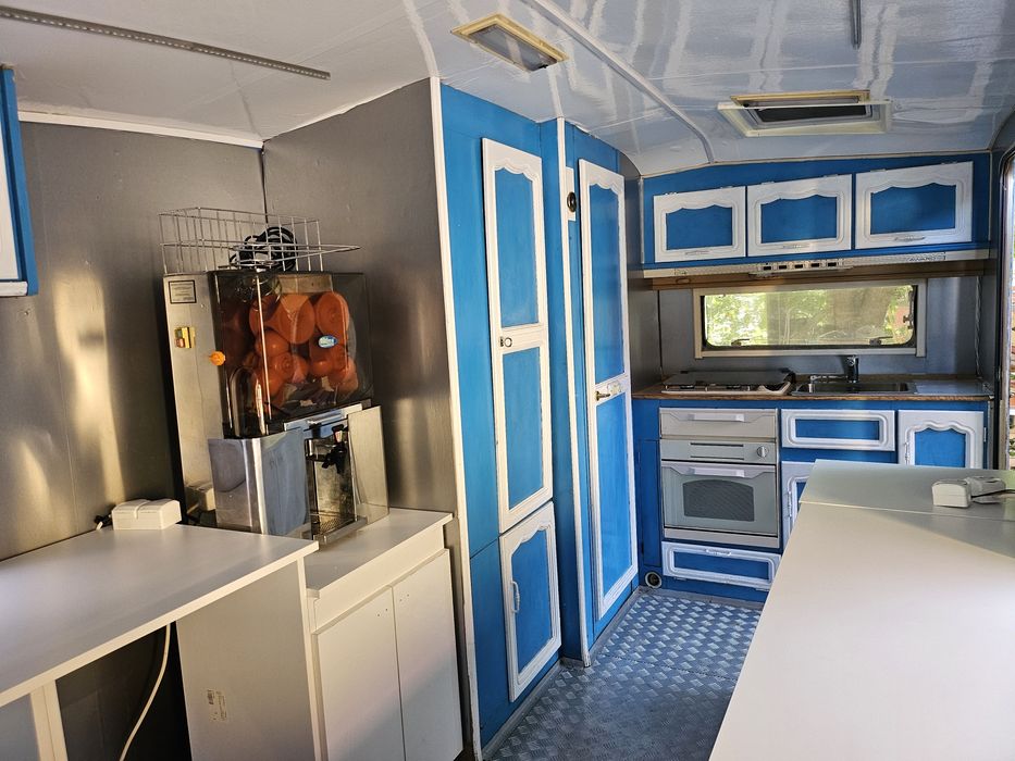 Rulota comerciala fast food