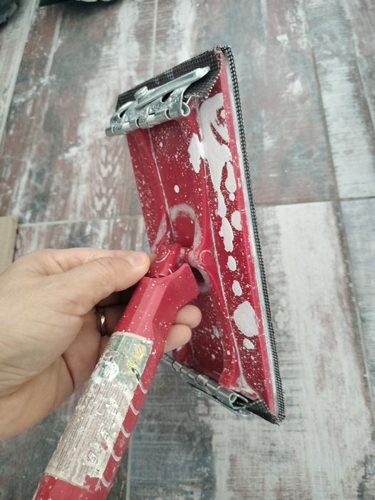 Держатель для наждачной бумаги