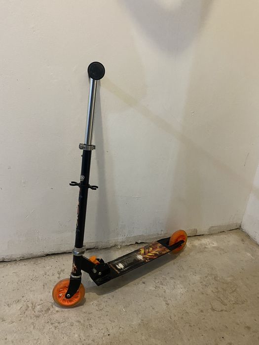 Продам детский самокаты от 2500