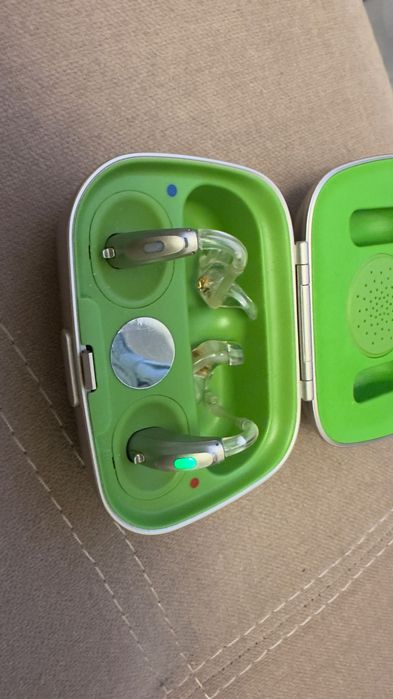 Phonak Bolero B90 incarcare wireless  pret fix 700 lei