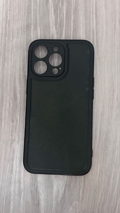 Продам чехлы для IPhone 13 pro