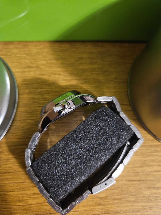 Часы женские от LS Perfume