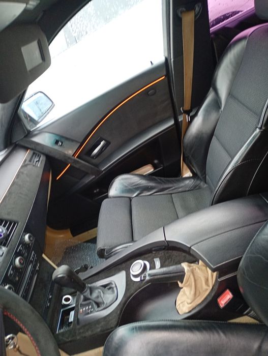 Vând BMW 525 mașina întreținută