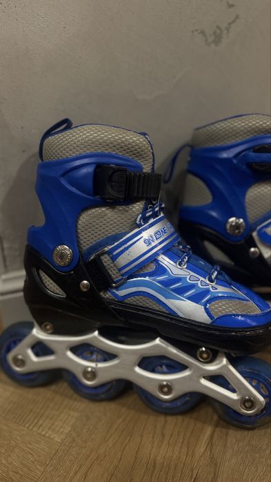 Ролики раздвижные 29-33 р