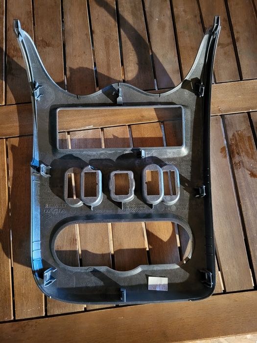 Rama Consola Centrala Logan ph2