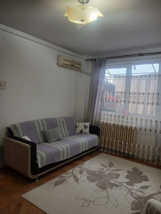 Vanzare apartament 2 camere in Ploiesti, zona Democratiei