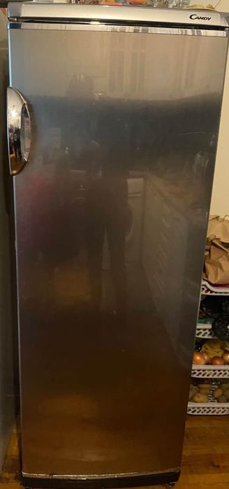 Голям хладилник Candy
