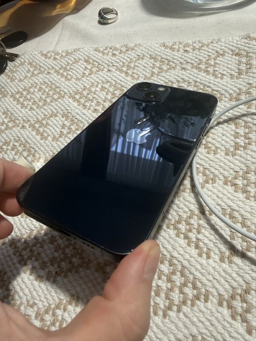 iPhone 13 128GB перфектен 100% батерия